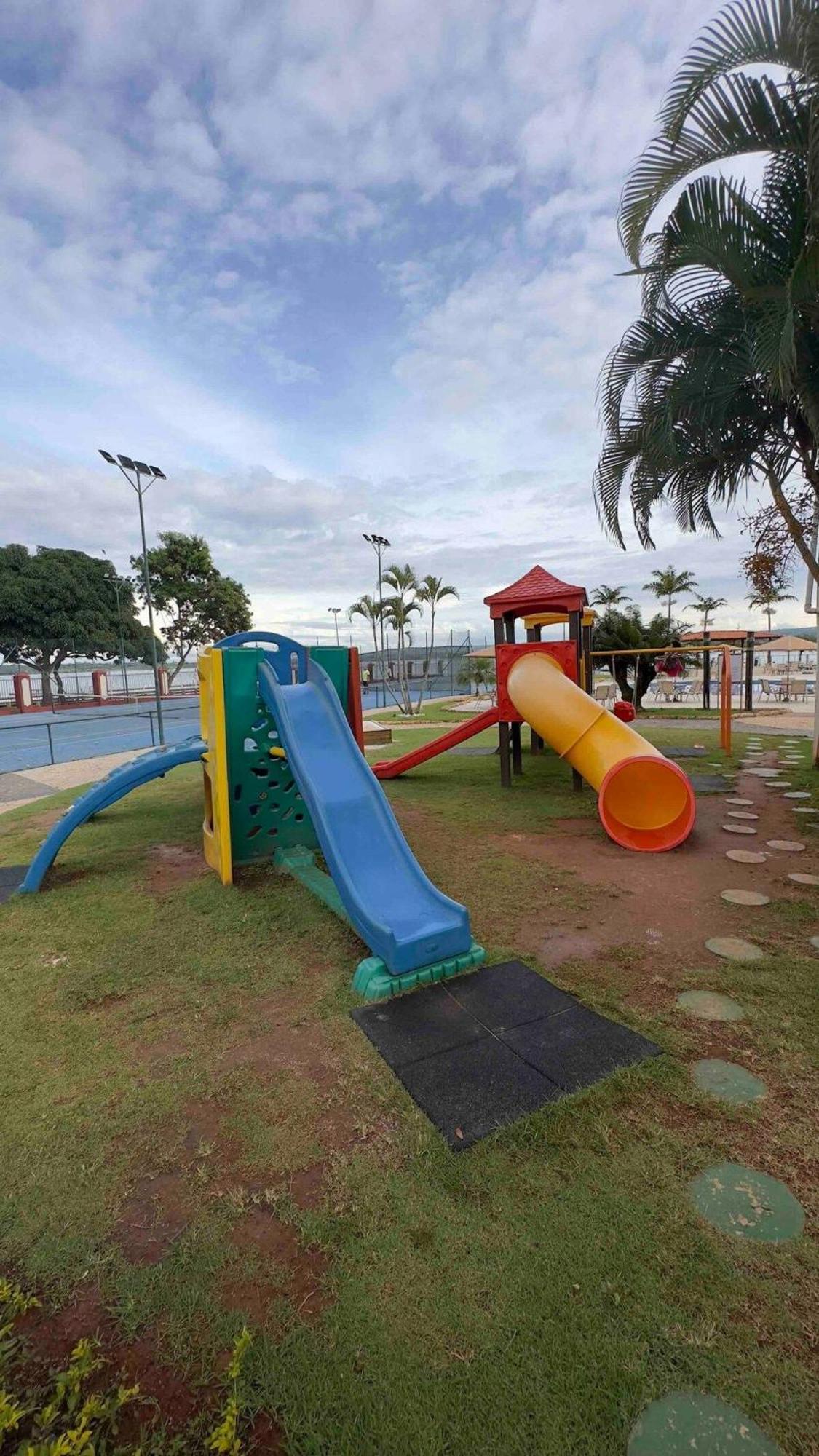 Flat 430 Lindo Com Vista Para O Lago Бразилия Екстериор снимка